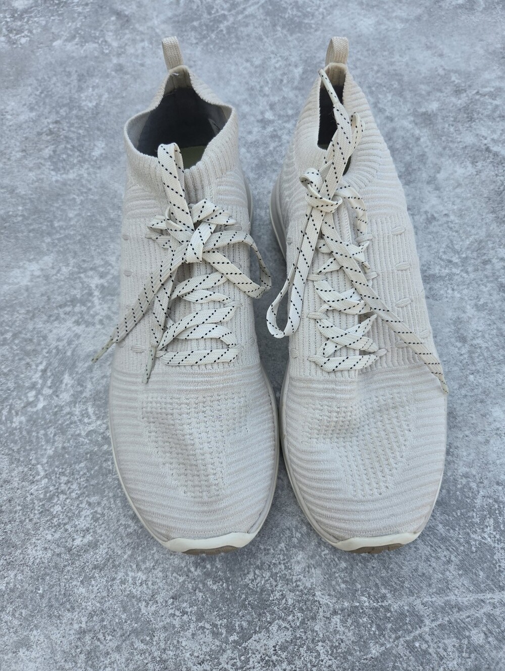 UA Slingflex Rise Knit Sneakers Off White Minimalist Neutral Streetwear Size 8